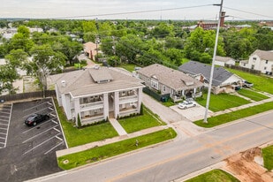 1231 NW 30th St, Unit #1231