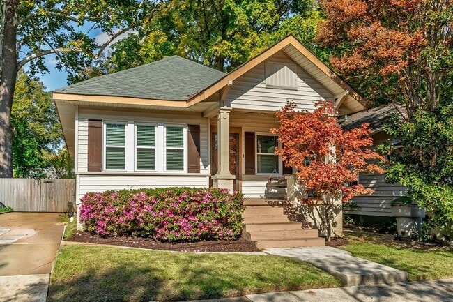 1932 Carr Ave in Memphis, TN - Building Photo - Building Photo