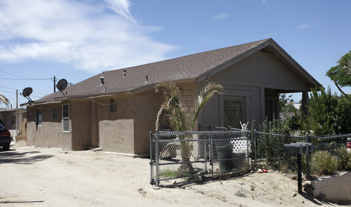 16937 Rio Vista St in Victorville, CA - Building Photo