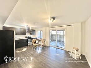 647 Grange Rd in Guelph, ON - Building Photo - Building Photo