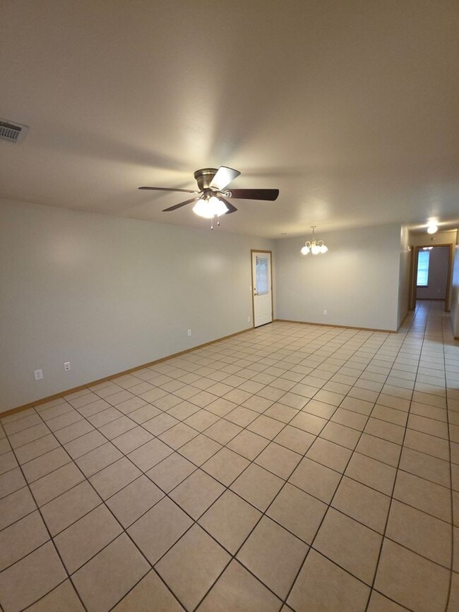 1109 S Oswego Ave in Russellville, AR - Building Photo - Building Photo