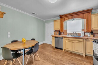 2301 North Dr in Taylor, TX - Foto de edificio - Building Photo