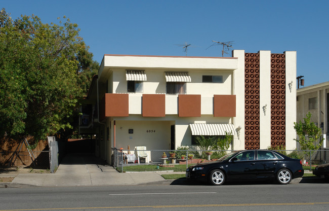 6054 Coldwater Canyon Ave in North Hollywood, CA - Building Photo - Building Photo