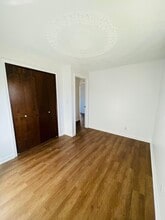 1742 Windsor Rd, Unit A in Mansfield, OH - Foto de edificio - Building Photo