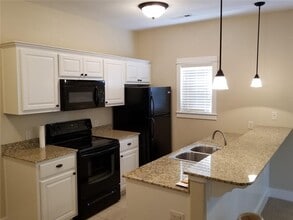 3164 N Barnsbury Terrace in Fayetteville, AR - Building Photo - Building Photo