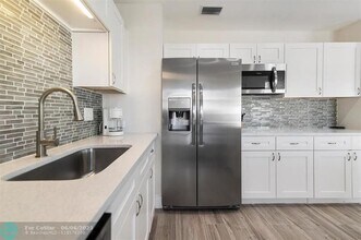 2501 NE 12th St in Pompano Beach, FL - Building Photo - Building Photo