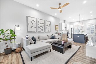 4465 Dalston Dr in Atlanta, GA - Building Photo - Building Photo