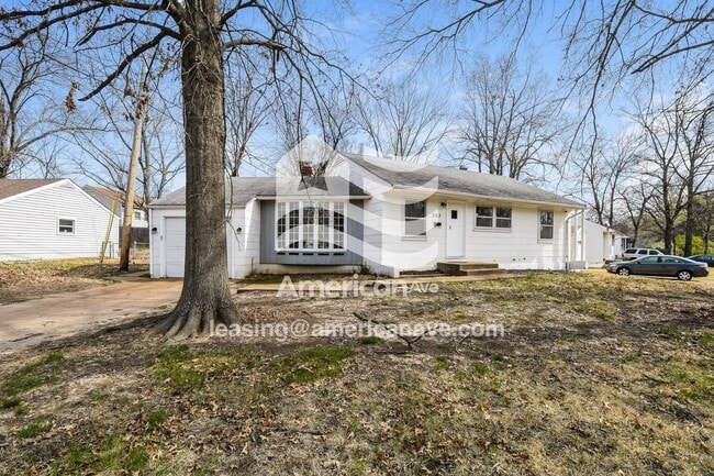 property at 263 Estridge Rd