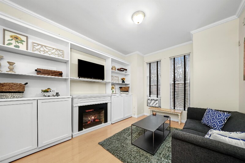 901 S Bishop St-Unit -2 in Chicago, IL - Building Photo