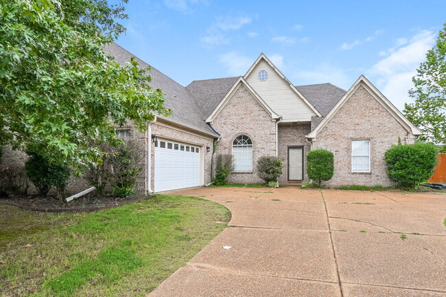 property at 5583 Sugarberry Ln