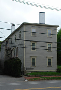 57 High St in Newburyport, MA - Foto de edificio - Building Photo