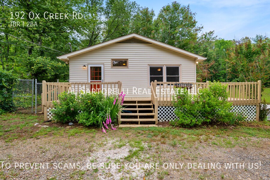 192 Ox Crk Rd in Weaverville, NC - Building Photo