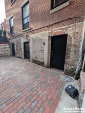 2 Joy St in Boston, MA - Building Photo - Building Photo
