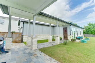 4821 1st St in Pasadena, TX - Building Photo - Building Photo