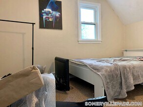 67 Flint St in Somerville, MA - Building Photo - Building Photo
