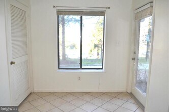 8383 Buttress Ln-Unit -102 in Manassas, VA - Building Photo - Building Photo