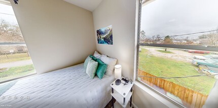 1917 Sadler St in Houston, TX - Building Photo - Building Photo