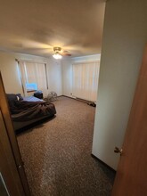 1763 S Hance Dr in Freeport, IL - Building Photo - Building Photo