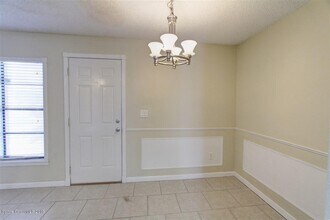 273 E Towne Pl in Titusville, FL - Building Photo - Building Photo