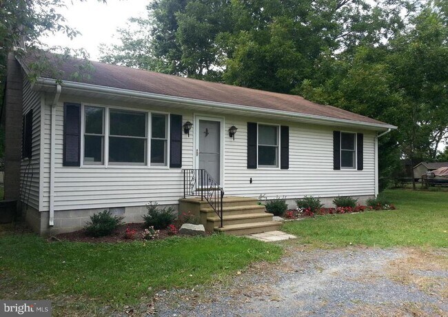 property at 25893 Royal Oak Rd