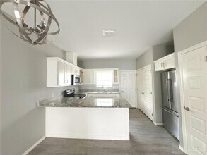 13 Red Bud Dr in Weslaco, TX - Building Photo - Building Photo