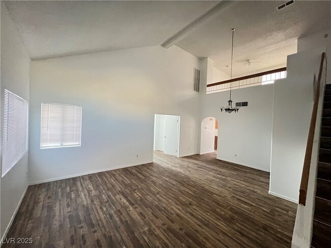property at 135 Monteen Dr