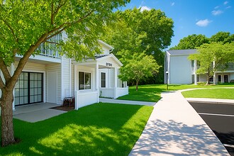 Central Park Place in Grand Rapids, MI - Building Photo - Building Photo
