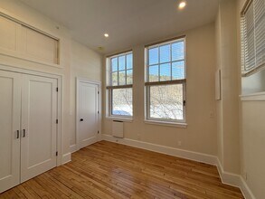 71 Montague City Rd, Unit 2B in Greenfield, MA - Building Photo - Building Photo