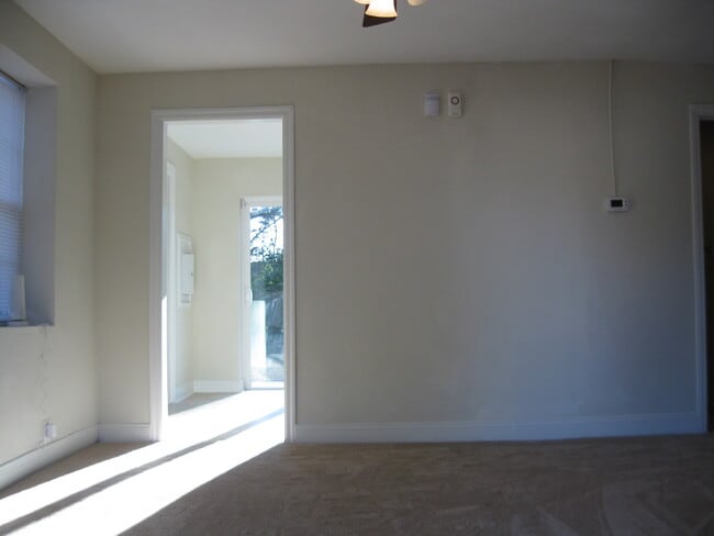 4817 Vick St in Portsmouth, VA - Building Photo - Building Photo