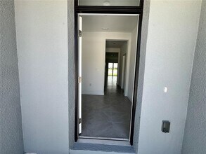 133 Mangrove Shade Cir in Apollo Beach, FL - Building Photo - Building Photo
