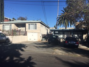 California Street Apartments & Duplexes in Concord, CA - Building Photo - Building Photo