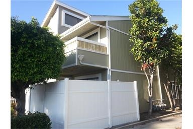 735 Redondo Ave in Long Beach, CA - Building Photo