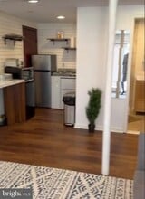 9300 Colesville Rd in Silver Spring, MD - Building Photo - Building Photo