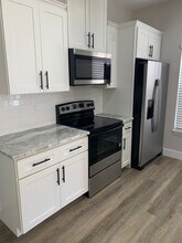 7437 Mead Dr in Spring Hill, FL - Building Photo - Building Photo