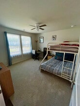 6201 Portsman Ln in Summerville, SC - Foto de edificio - Building Photo