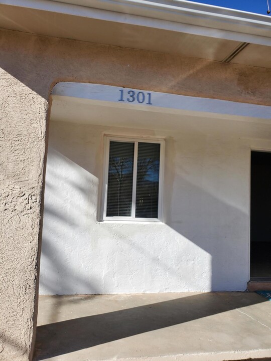 1301 Princeton Dr SE in Albuquerque, NM - Building Photo