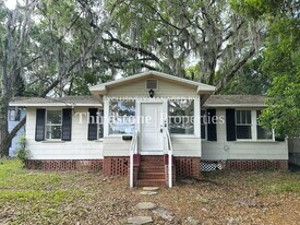 6965 Lorain St in Jacksonville, FL - Building Photo