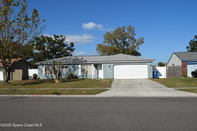 1657 Norwood St NE in Palm Bay, FL - Building Photo - Building Photo