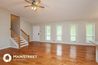 122 Trickum Hills Dr in Woodstock, GA - Foto de edificio - Building Photo