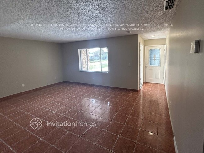 814 Centerwood Ct in Brandon, FL - Building Photo - Building Photo