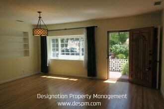 1809 N Rose St in Burbank, CA - Building Photo - Building Photo