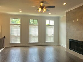 591 Alexander Hills in Decatur, GA - Building Photo - Building Photo