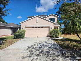 12623 Belcroft Dr in Riverview, FL - Building Photo