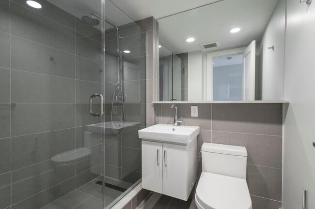 334 Harvard St, Unit H4 in Cambridge, MA - Foto de edificio - Building Photo