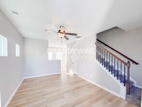 108 Howard Ave in Cartersville, GA - Foto de edificio - Building Photo