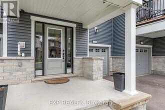 528 Rye Grass Wy in Ottawa, ON - Building Photo - Building Photo
