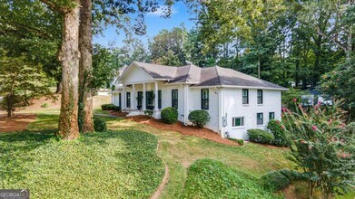 460 Riverside Pkwy in Atlanta, GA - Building Photo - Building Photo