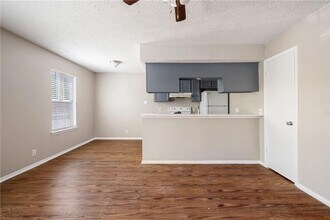 6110 Wheless Cove, Unit C in Austin, TX - Building Photo - Building Photo