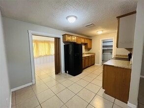 829 W Carole St in Lakeland, FL - Building Photo - Building Photo