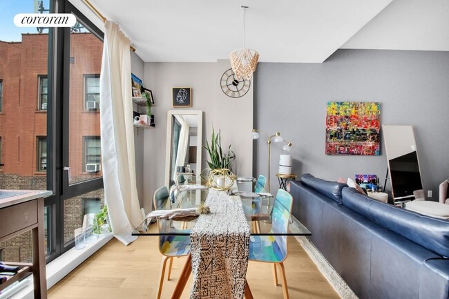 2100 Bedford Ave in Brooklyn, NY - Foto de edificio - Building Photo